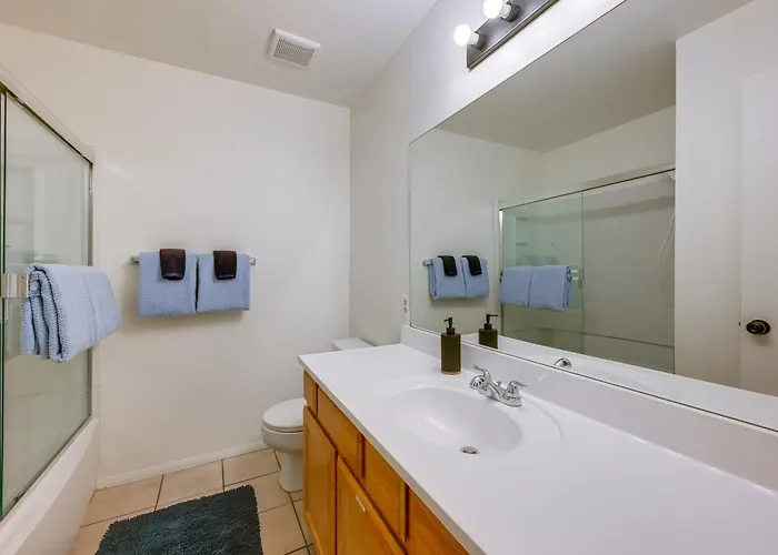 Shop, Dine, Hike, Explore Dtwn! Getaway Holiday home Flagstaff