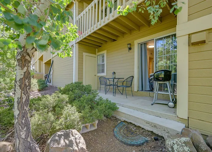 Holiday home Shop, Dine, Hike, Explore Dtwn! Getaway *