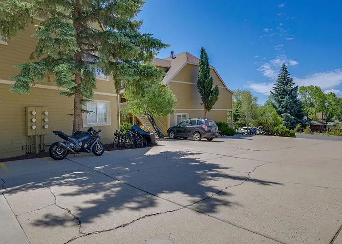 Shop, Dine, Hike, Explore Dtwn! Getaway * Flagstaff